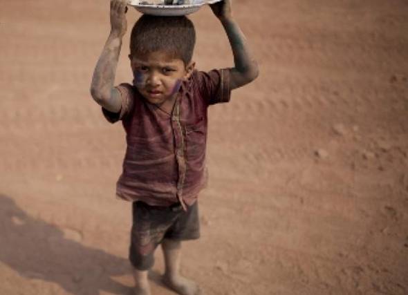 U Bangladešu djecu iskorištavaju kao jeftinu radnu snagu