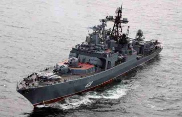 RUSKI DESANTNI BROD PROTUTNJAO BOSFOROM: Za njim krenula tri turska broda i helikopter – VIDEO
