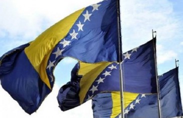 Znate li kako je BiH dobila današnju žuto-plavu zastavu? Dobro smo prošli, šta su nam sve htjeli podvaliti….