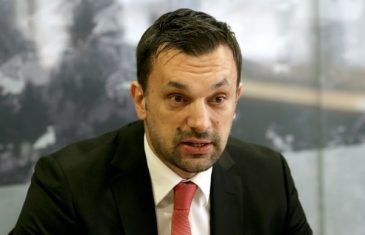 „OVO JE ZA OSTAVKE! DINO, GOTOVO JE…“: Oštre reakcije na Konakovićev istup na HRT-u, oglasio se i ministar vanjskih poslova…