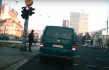 Pogledajte kako vozači i pješaci ugrožavaju saobraćaj u BiH