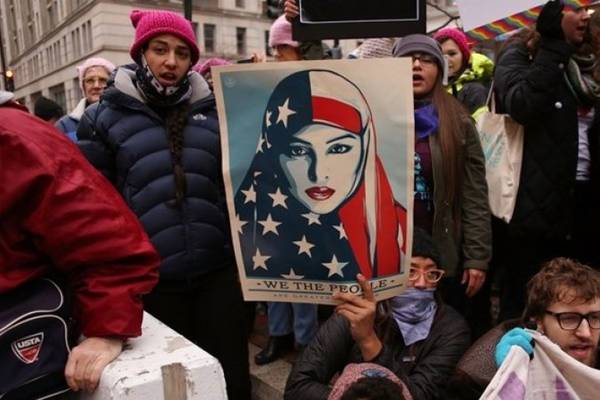 Šta su komšije poručile muslimanskim porodicama nakon Trumpove inauguracije