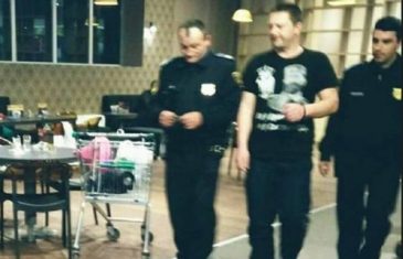 ŠOK U GORAŽDU: Kroz grad prošetao u majici sa likom Draže Mihailovića, pogledajte šta mu se desilo…