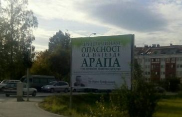 Plakat protiv Arapa u Istočnom Sarajevu zgrozio javnost, ombudsmeni pozivaju na veći stepen tolerancije