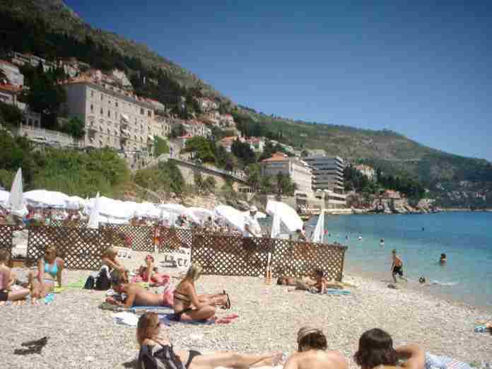Koliko košta godišnji odmor u Hrvatskoj, a koliko u Turskoj: Komšije u ozbiljnim problemima…