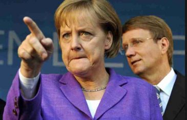 Angela Merkel se oglasila noć pred izbore: Da bi Njemačka ostala stabilna, on mora da bude kancelar