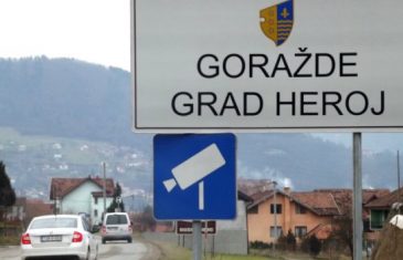 Nema više izlazaka: U Goraždu zabranjeno kretanje osobama mlađim od 18 godina i starijima od 65 godina