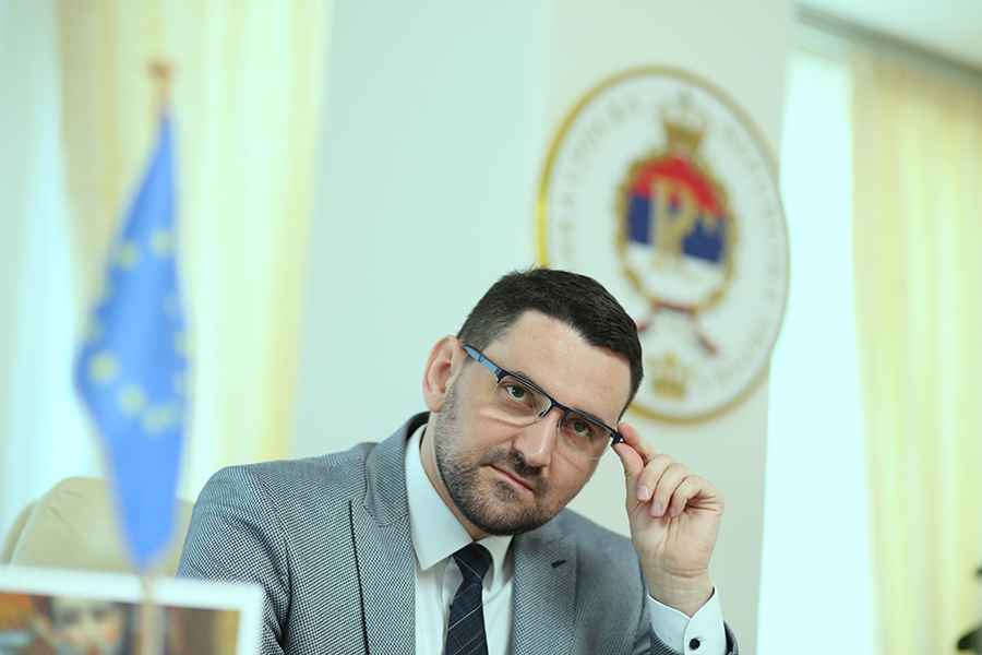 “BIO SAM U ŠOKU”: Ministar Klokić otkrio kako podnosi KORONAVIRUS