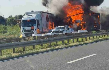 Krš i lom na A3, u strašnom sudaru dva kamiona i tri auta jedna osoba poginula, izbio i požar…