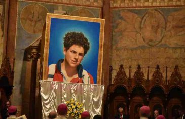 PRVI SVETAC SA FEJSBUK PROFILOM: Dječak iz Milana, koji je umro sa 15 godina, u Vatikanu proglašen svetim! Zovu ga Božji influenser