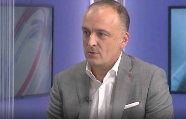 BIVŠI AMBASADOR BiH DRAŠKO AĆIMOVIĆ: “Napetost u Ukrajini može imati ozbiljne posljedice po BiH”