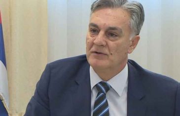 NE PRESTAJU REAKCIJE NA GOVOR LIDERA SDA: Profesor Karan tvrdi da Izetbegović priziva rušenje…