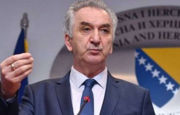 MIRKO ŠAROVIĆ REZIGNIRAN: “Ovo je put u nigdje, Republika Srpska će…