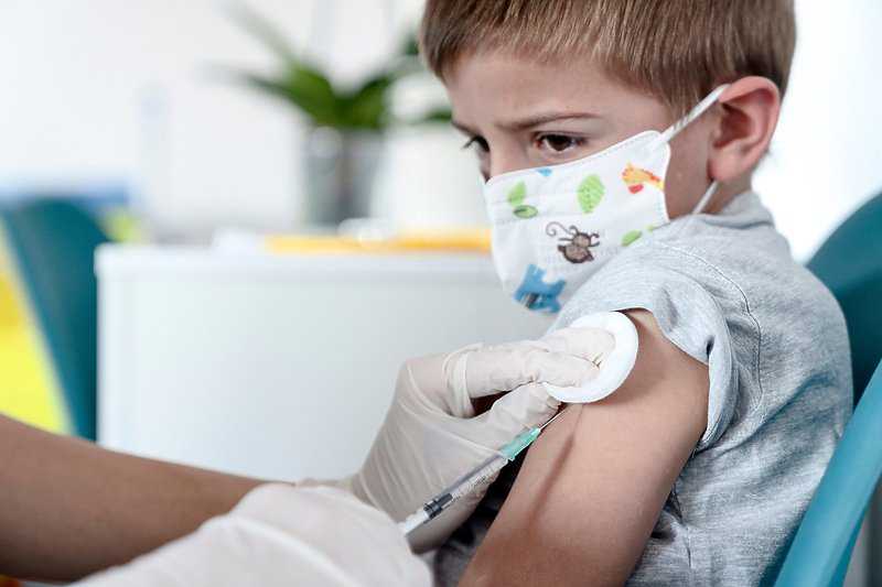 Evropa podijeljena oko vakcinacije djece, Italija u klinike šalje klaune: ‘Mora se predstaviti kao igra‘