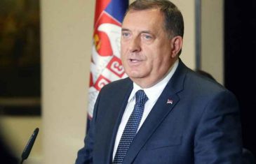 PUN GNJEVA: Dodik komentarisao izjavu Sattlera povodom Dana nezavisnosti BiH