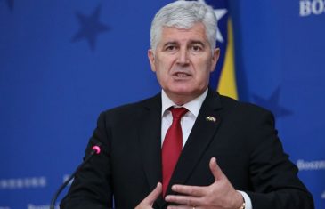 OŠTRA REAKCIJA ČOVIĆEVOG HNS-a: “Pozivamo međunarodnu zajednicu i bošnjačke političare da osude poziv vjerskog lidera za pripremu na oružani sukob…”