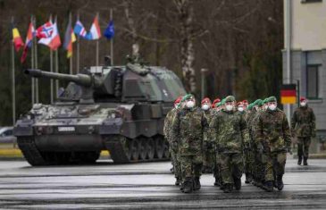 EKSPERT ZA MEĐUNARODNE ODNOSE JAHJA MUHASILOVIĆ: “BiH može izbjeći sukobe samo ako po hitnoj proceduri uđe u NATO”