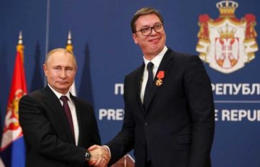DUŠAN JANJIĆ UPOZORAVA NA OPAKI SCENARIO: “Rusija ohrabruje Dodika, a mogla bi da tjera Vučića da…