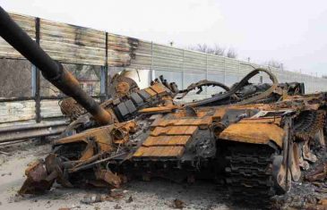 Otkrivena katastrofalna mana ruskih tenkova: Zapad je za ovo znao godinama, zbog toga ih Ukrajinci uništavaju kao na traci