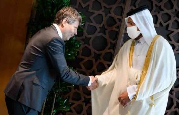 RUSIJA JE NA KOLJENIMA: Njemačka dogovorila dugogodišnje partnerstvo sa Katarom koje će Moskvu ostaviti bez…