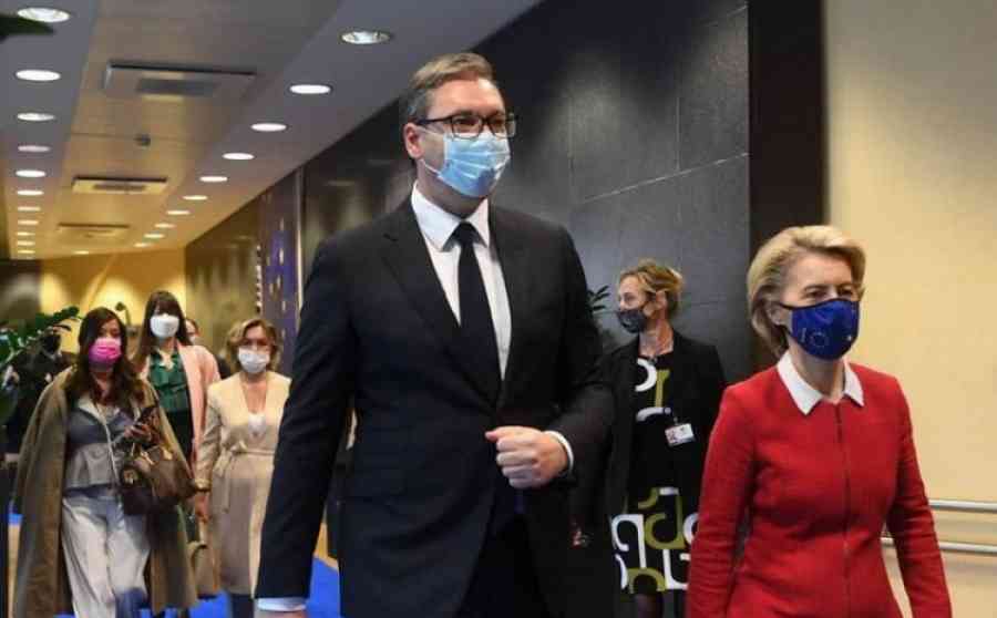 NJEMAČKA POLITIKA O IZBORIMA U SRBIJI: Aleksandar Vučić će ostati, ali će se od njega više očekivati…