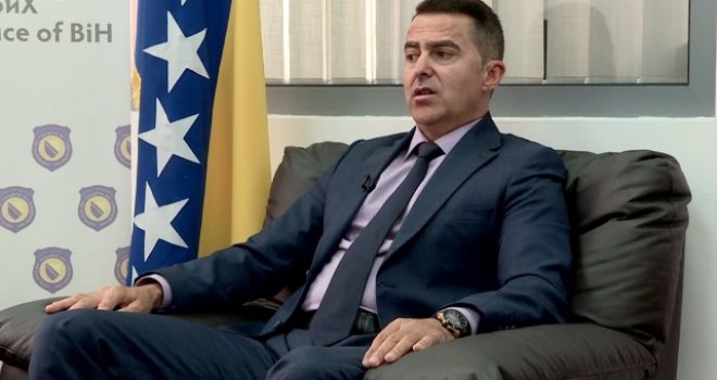 Kajganić preko “mrtvih predmeta” kriminalizira Izetbegovića: Čisti li se put Dodiku do referenduma o samostalnosti RS-a?