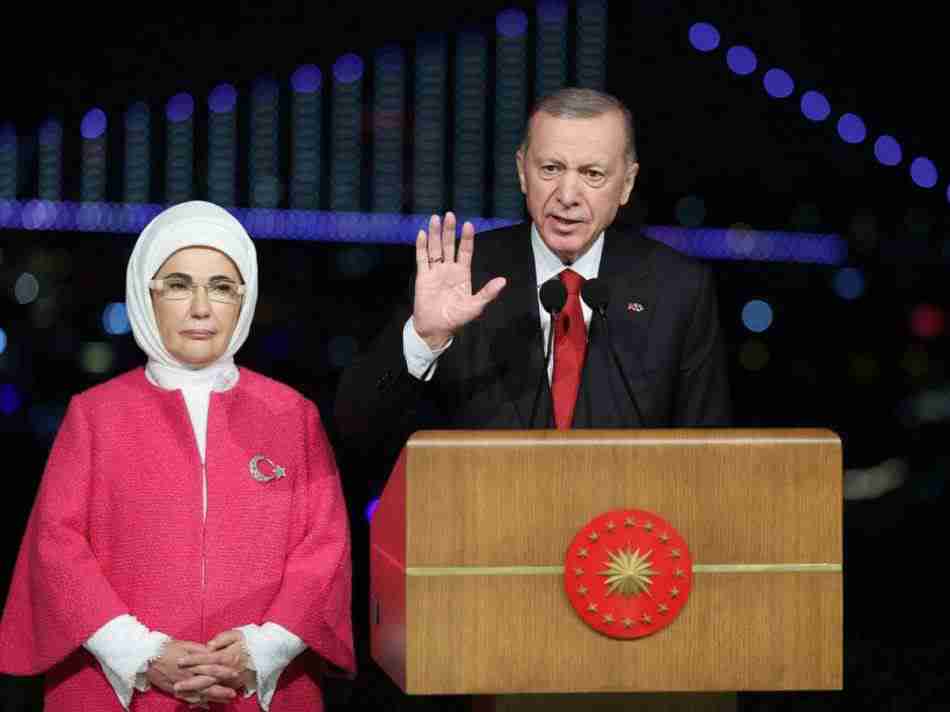 ŠTA ČEKATE? ZAR NE VIDITE DA SU PREŠLI CRVENU LINIJU! Prva žena Turske BIJESNA – “To je isto kao bačene dvije atomske bombe”
